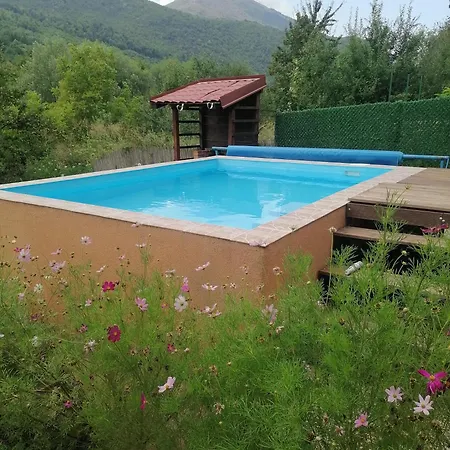 Holiday home Vikendica Lep Pogled *