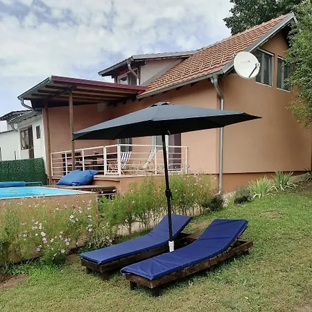 Vikendica Lep Pogled